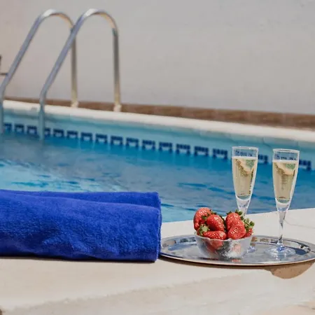 Margret Con Piscina Privada En ヴィラ アデヘ
