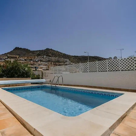 别墅 Margret Con Piscina Privada En